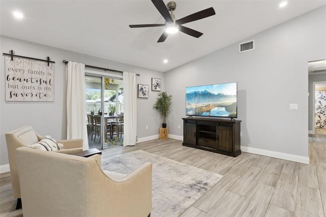 5432 SOUTHGROVE PLACE, Lakeland, FL 33812