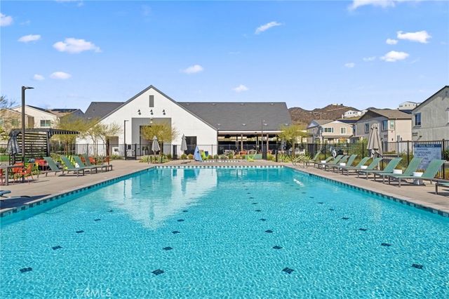 303 Sweet Place, Fallbrook, CA 92028