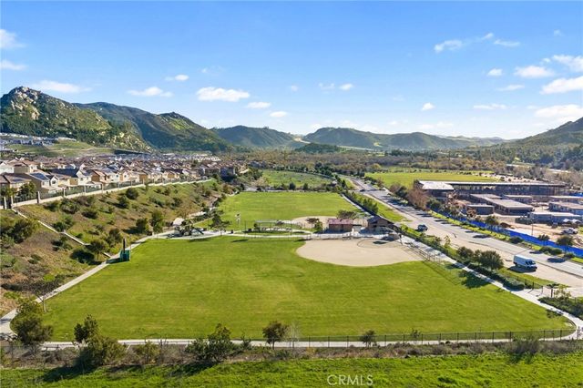 303 Sweet Place, Fallbrook, CA 92028