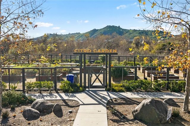 303 Sweet Place, Fallbrook, CA 92028