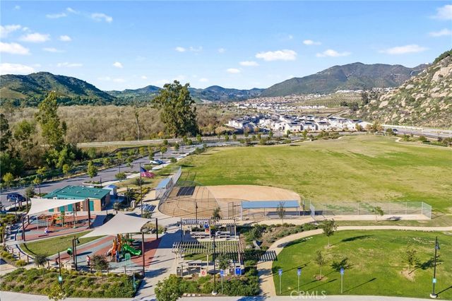 303 Sweet Place, Fallbrook, CA 92028