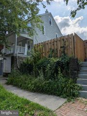 306 W. MOUNT PLEASANT, Philadelphia, PA 19119