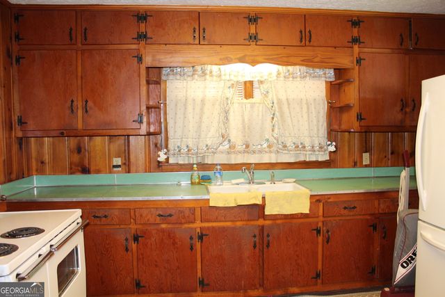 1115 W Spring Street, Monroe, GA 30655
