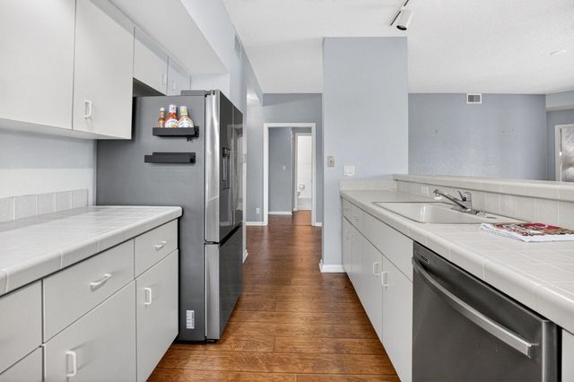 8073 Aberdeen Drive 201, Boynton Beach, FL 33472