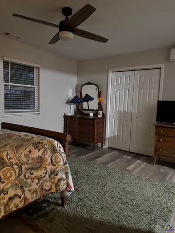 201 Vinson Street, Byron, GA 31008