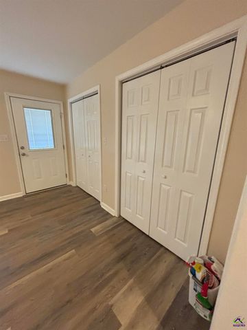 201 Vinson Street, Byron, GA 31008