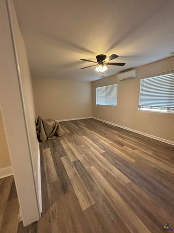 201 Vinson Street, Byron, GA 31008