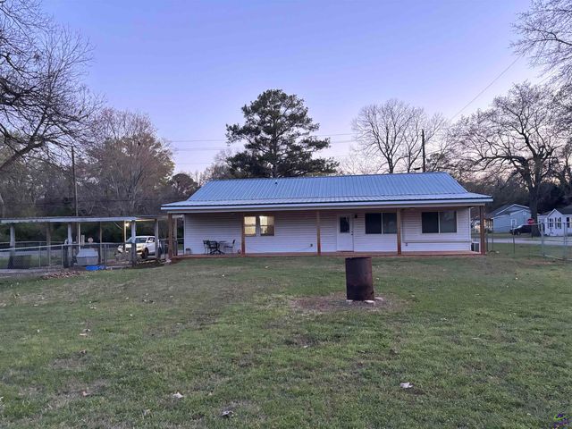 201 Vinson Street, Byron, GA 31008