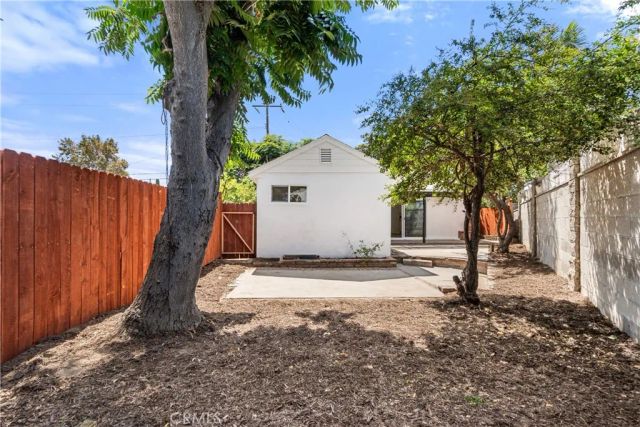 884 Lewis Street, Pomona, CA 91768