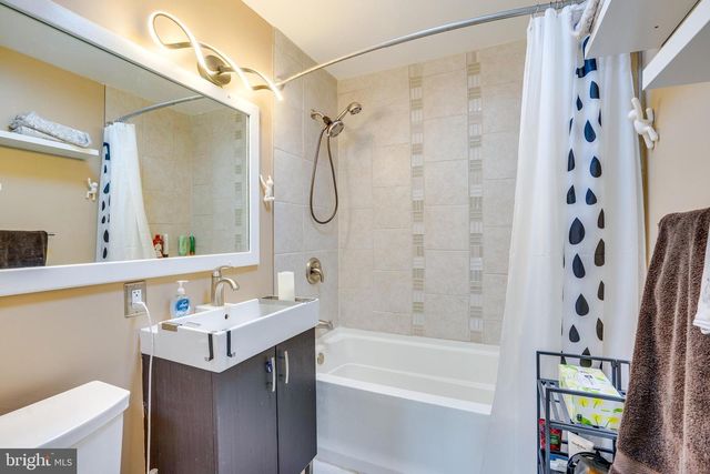 1640 WAINWRIGHT DR, Reston, VA 20190