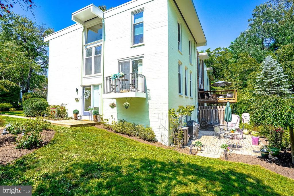 1640 WAINWRIGHT DR, Reston, VA 20190