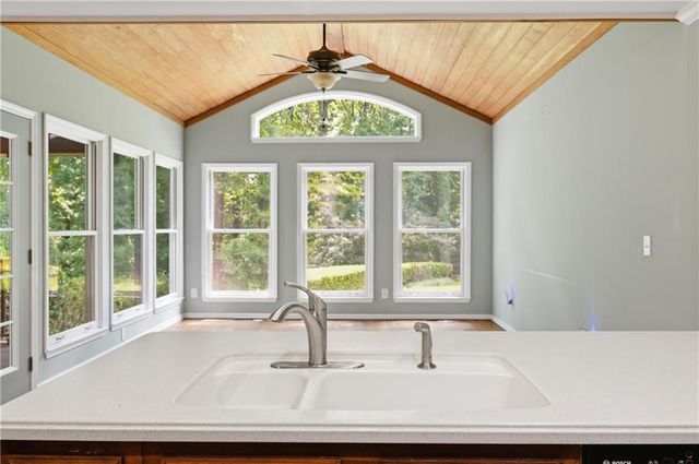 1365 Holly Bank Circle, Atlanta, GA 30338