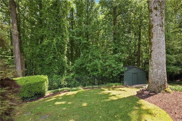1365 Holly Bank Circle, Atlanta, GA 30338