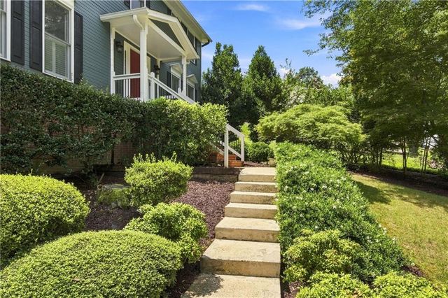 1365 Holly Bank Circle, Atlanta, GA 30338