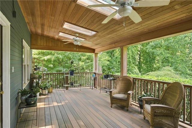 1365 Holly Bank Circle, Atlanta, GA 30338