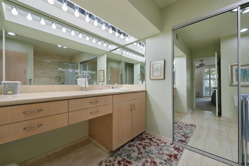 Image 12 of property listing at 2 Haig Drive, Rancho Mirage, CA 92270