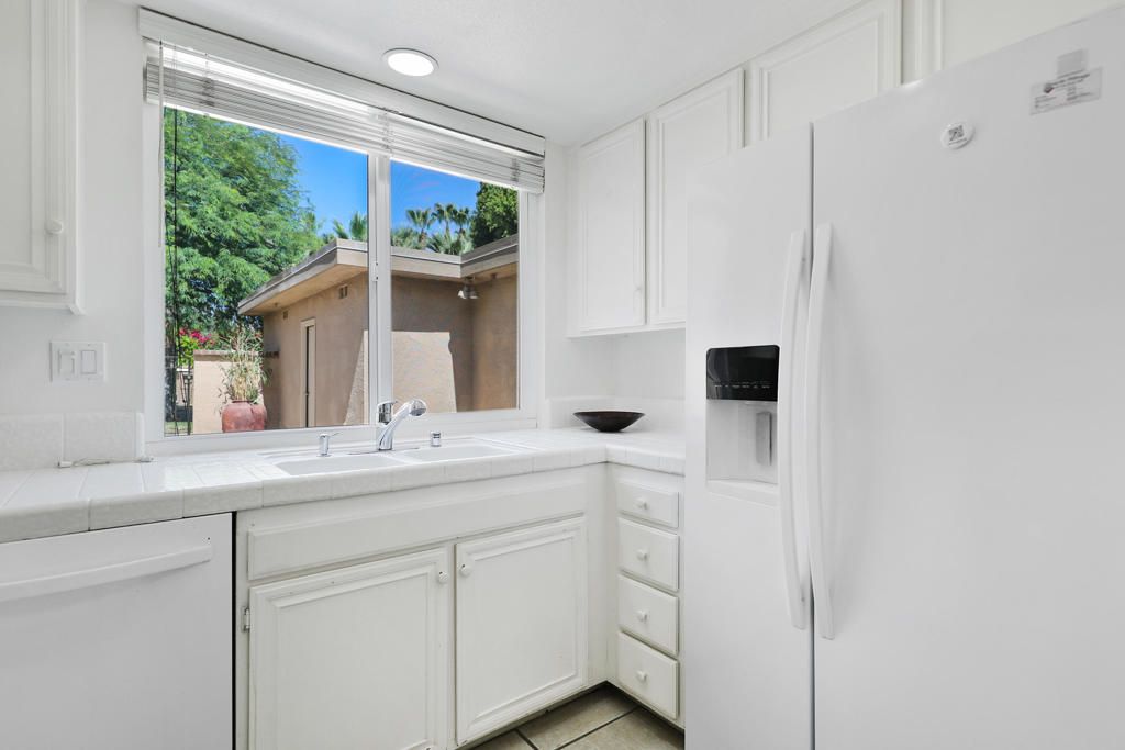 Image 9 of property listing at 2 Haig Drive, Rancho Mirage, CA 92270