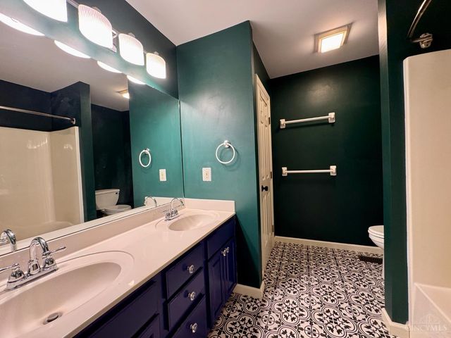 7986 Tylers Way, West Chester, OH 45069