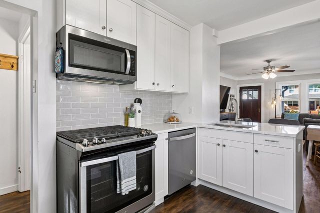 1318 Eleanor Avenue, Saint Paul, MN 55116