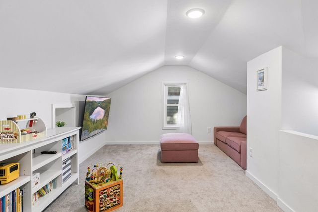 1318 Eleanor Avenue, Saint Paul, MN 55116