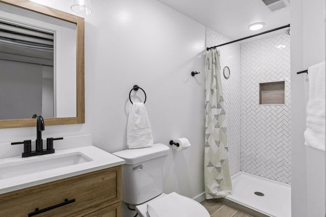 1318 Eleanor Avenue, Saint Paul, MN 55116