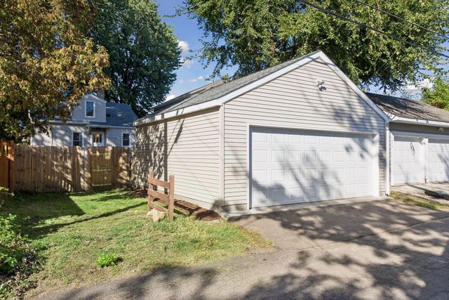 1318 Eleanor Avenue, Saint Paul, MN 55116