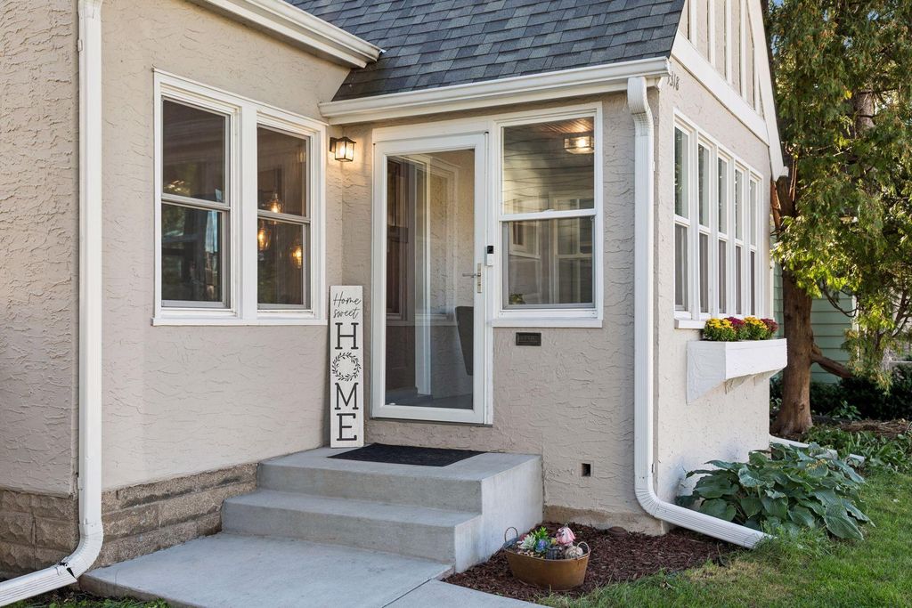 1318 Eleanor Avenue, Saint Paul, MN 55116 — photo 2