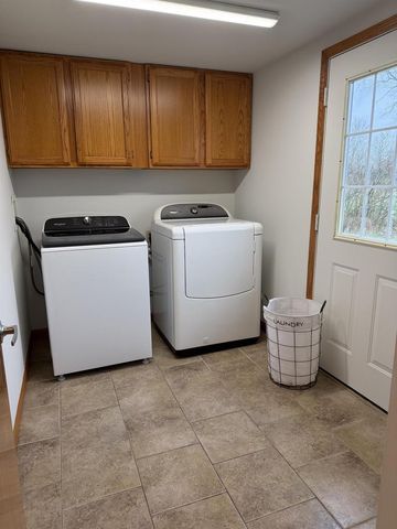 10515 Old Y Road, Mazomanie, WI 53560