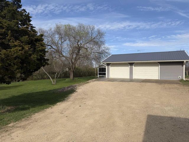 10515 Old Y Road, Mazomanie, WI 53560