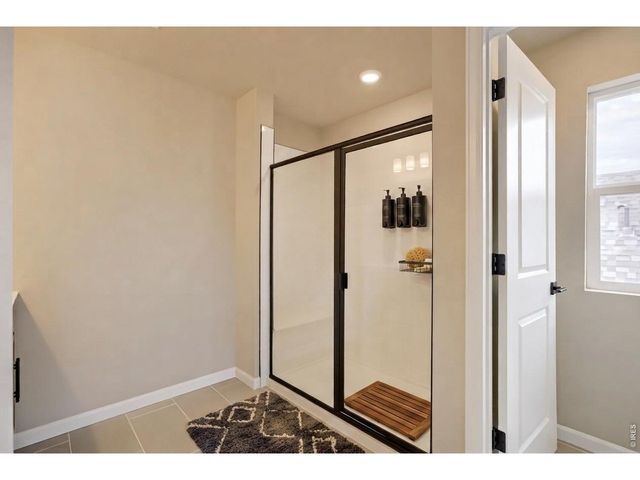 2442 Heyworth Ln, Fort Collins, CO 80524