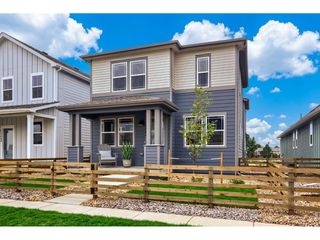 2442 Heyworth Ln, Fort Collins, CO 80524