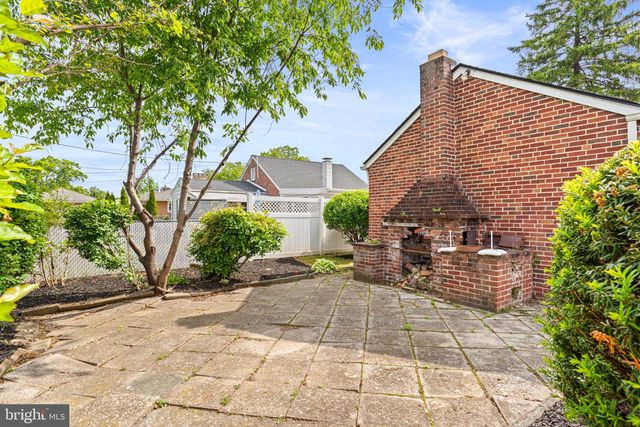 770 HAINES RD, York, PA 17402