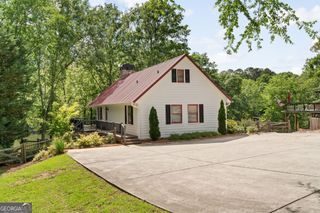 243 E Riverbend Drive, Eatonton, GA 31024