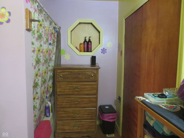 202 N West Street, Alexandria, IN 46001