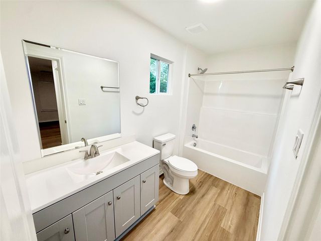 2237 Wilburforce Street, Houston, TX 77091