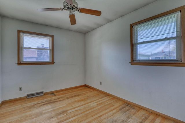 6163 S Kirkwood AVENUE, Cudahy, WI 53110