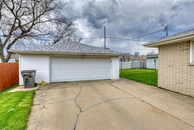 6163 S Kirkwood AVENUE, Cudahy, WI 53110