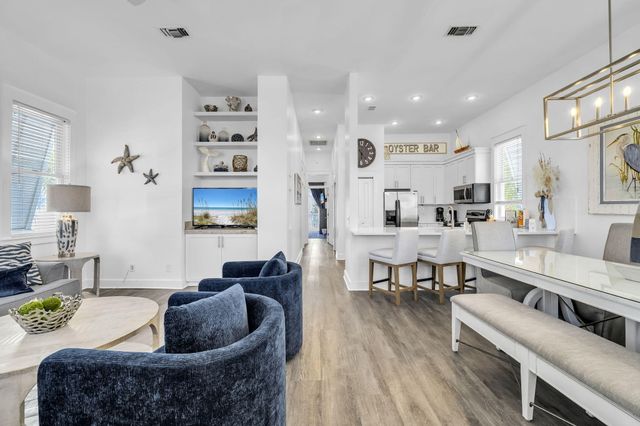 3595 Waverly Circle, Destin, FL 32541