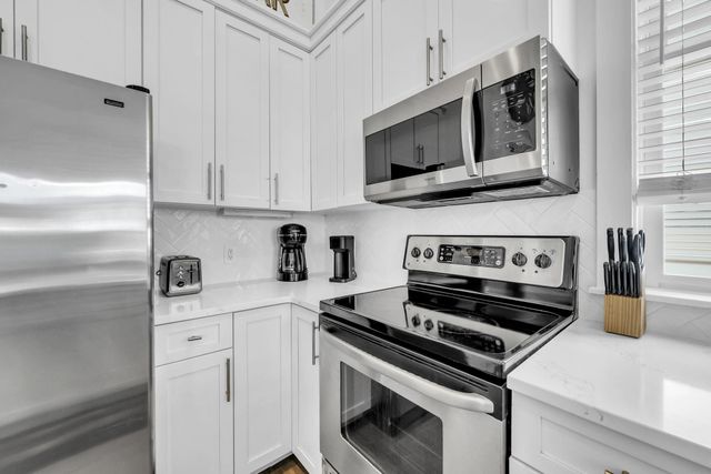 3595 Waverly Circle, Destin, FL 32541