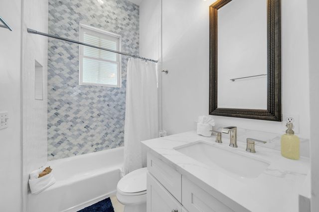 3595 Waverly Circle, Destin, FL 32541