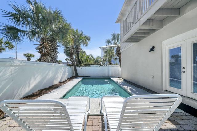 3595 Waverly Circle, Destin, FL 32541