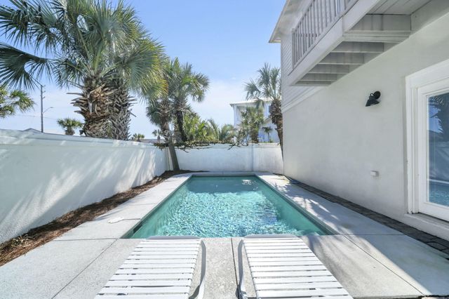 3595 Waverly Circle, Destin, FL 32541