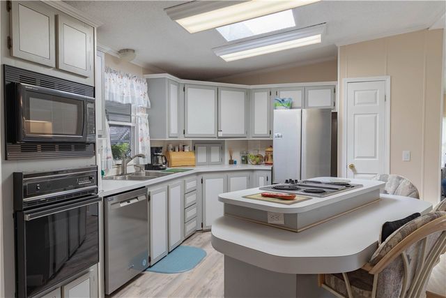 610 Wedelia Drive, Barefoot Bay, FL 32976