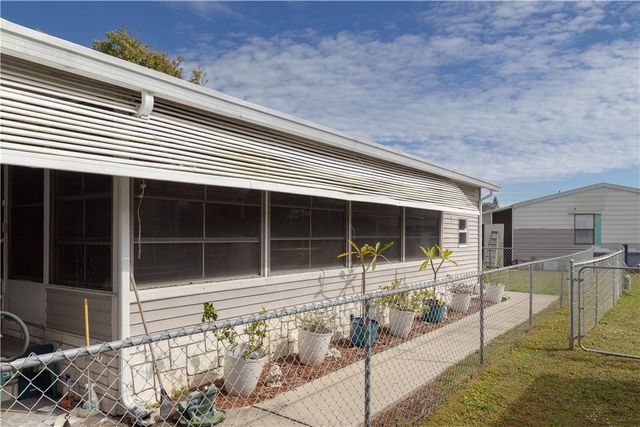 610 Wedelia Drive, Barefoot Bay, FL 32976