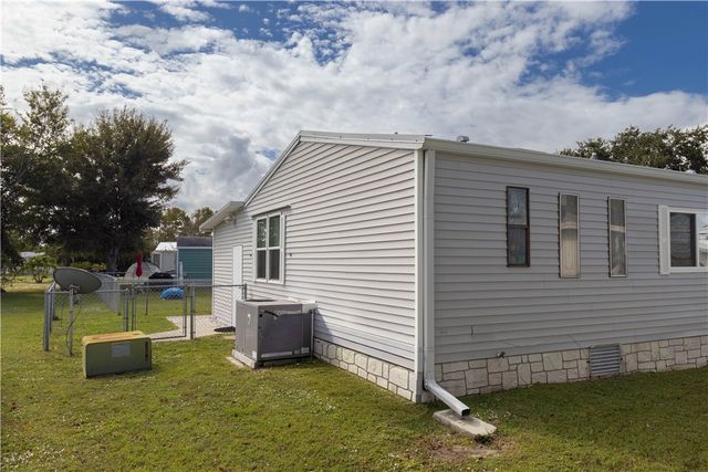 610 Wedelia Drive, Barefoot Bay, FL 32976