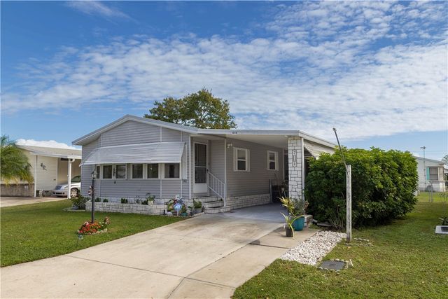 610 Wedelia Drive, Barefoot Bay, FL 32976