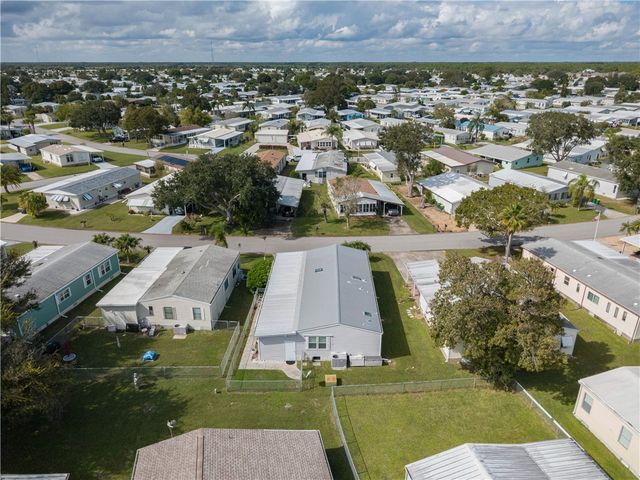 610 Wedelia Drive, Barefoot Bay, FL 32976