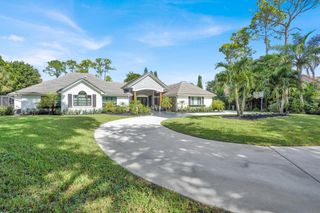 13825 Greentree Trail, Wellington, FL 33414