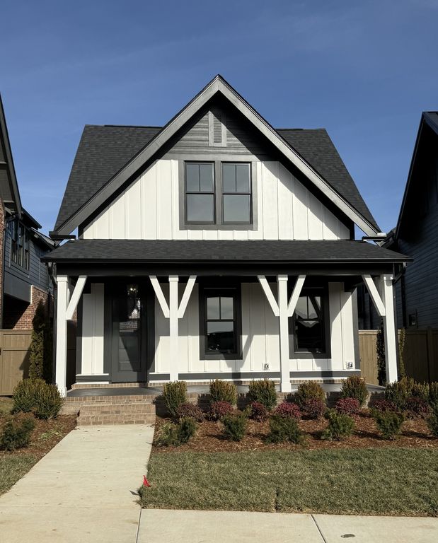 203 Tahoe Alley, Thompsons Station, TN 37179