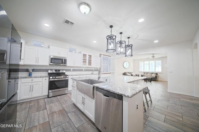 12609 Globe Mallow Drive, El Paso, TX 79928